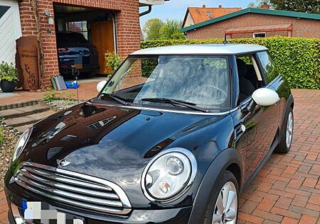 Mini Cooper gebraucht kaufen Mini Cooper (Panoramadach, BiXenon, TÜV bis 2027)