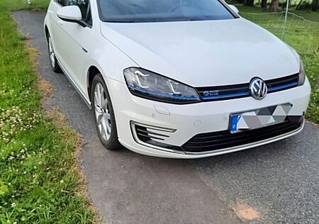 VW Golf Volkswagen 1.4 TSI DSG GTE GTE