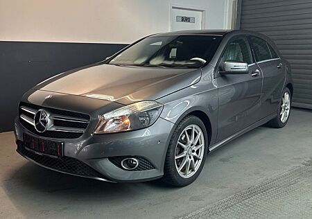 Mercedes-Benz A 200 *Urban Line*