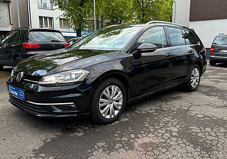 VW Golf Volkswagen VII Variant Highline*ACC*AHK*LED*Kamera*DAB