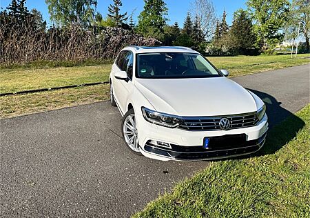 VW Passat Variant Volkswagen 2.0 TSI 162kW DSG Highline Va...