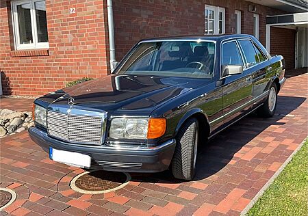 Mercedes-Benz S 300 300 SE , W126