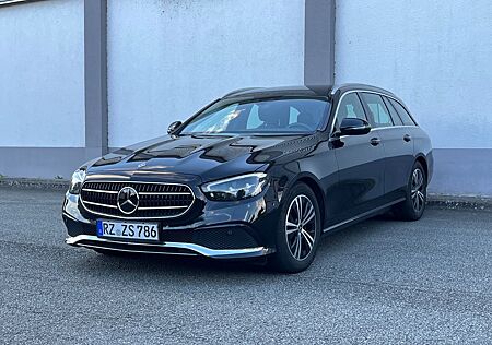 Mercedes-Benz E 220 E -Klasse T-Modell d