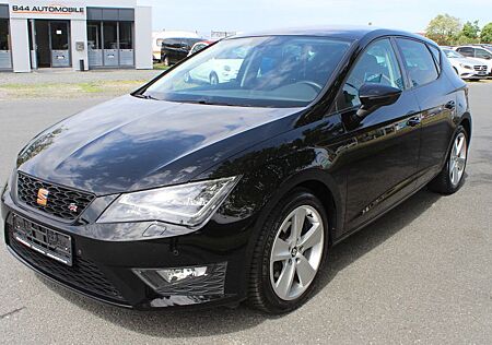 Seat Leon FR*NAVI*LED*Teilleder*Sitzhzg*PDC*CarPlay*