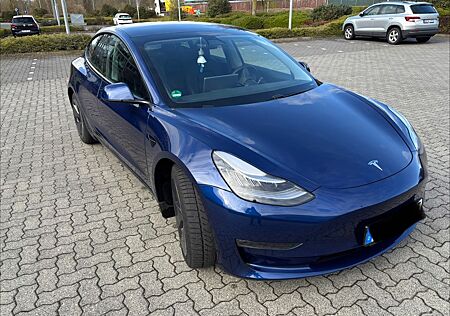 Tesla Model 3 Long Range AWD 1.Hand mit AHK