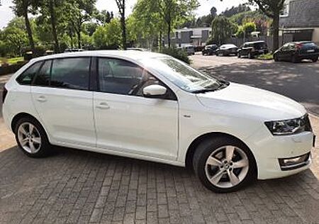 Skoda Rapid 1.4 TSI DSG CLEVER Spaceback CLEVER
