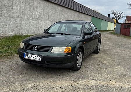 VW Passat Volkswagen 1.6