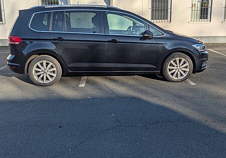 VW Touran Volkswagen 2.0 TDI SCR Highline BMT Highline 7 Sitze