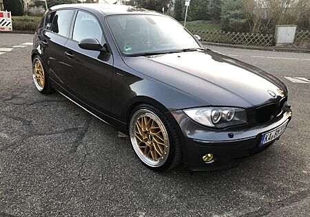 BMW 130i -