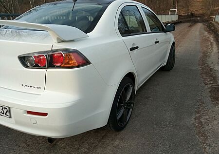 Mitsubishi Lancer 1.6 MIVEC ClearTec -