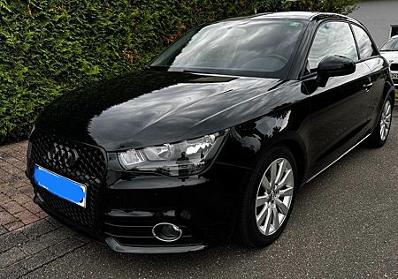 Audi A1 1.6 TDI Ambition Ambition / Top Zustand / TÜV