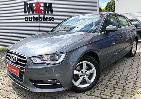 Audi A3 SB ambiente Tempomat/Sitzheizung/Einparkhilfe