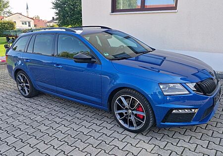Skoda Octavia 2.0 TSI DSG RS Combi RS