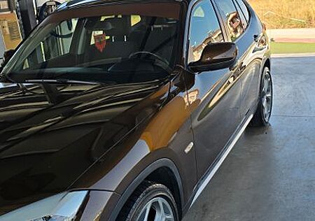 BMW X1 xDrive18d -