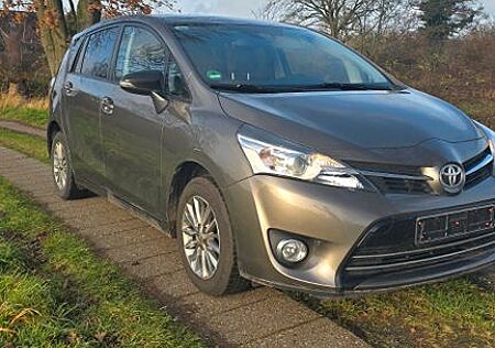 Toyota Verso 1.8l Valvematic Comfort 5-Sitzer Comfort