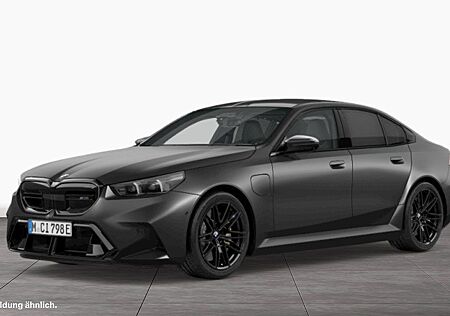 BMW M5 Limousine M Drivers P. B&W Sound System