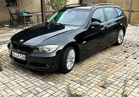 BMW 318i touring -