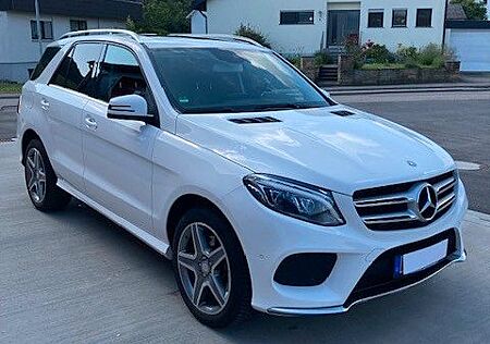 Mercedes-Benz GLE 250 d 4MATIC AMG Line /LED/Navi/SHZ/uvm