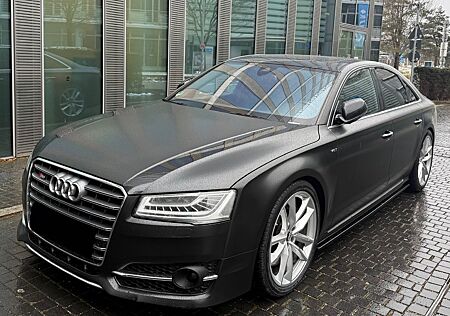 Audi S8 4.0 TFSI quattro