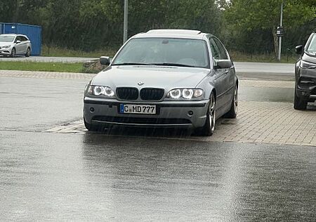 BMW 320i Edition Exclusive Edition Exclusive