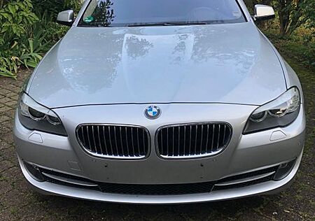 BMW 530d xDrive Touring -