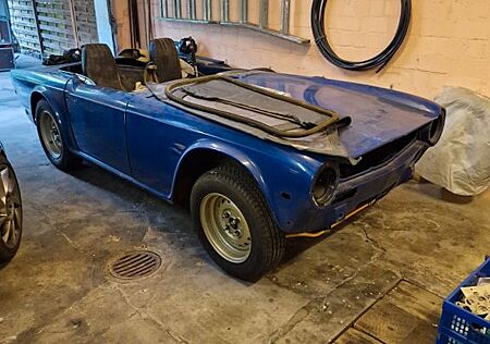 Triumph TR6