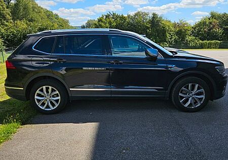 VW Tiguan Allspace Volkswagen 2.0 TDI SCR DSG 4M Standheizung