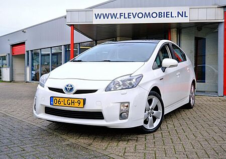 Toyota Prius 1.8 Dynamic Aut. Pano|Navi|Cam|HUD|LMV