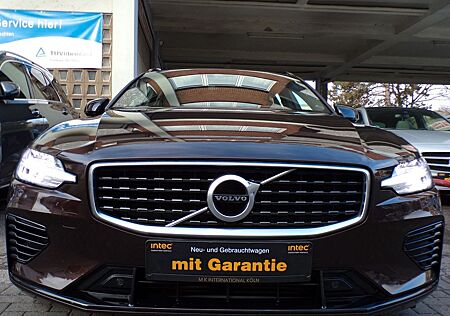 Volvo V60 Kombi R Design Plug-In Hybrid AWD Twin Engin