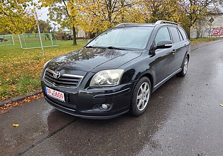 Toyota Avensis Combi Executive 1.8-l-VVT-i