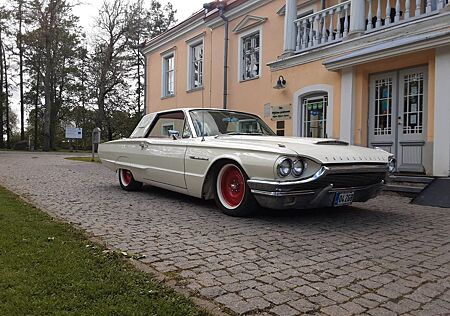 Ford Thunderbird