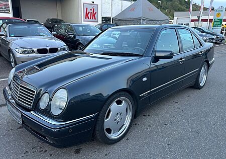 Mercedes-Benz E 55 AMG