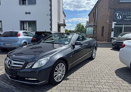 Mercedes-Benz E 220 E -Klasse Cabrio / Tüv Neu/Insp. Neu