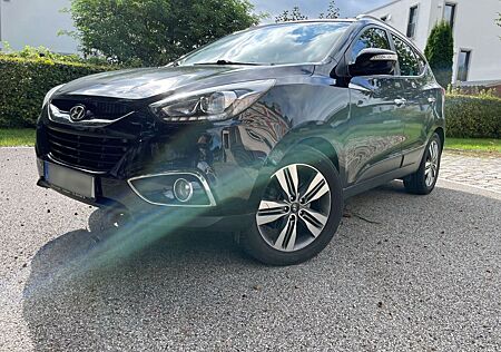 Hyundai ix35 mit super Ausstattung *** 2.0 CRDi Style 4WD