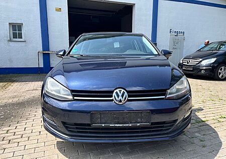 VW Golf Volkswagen VII Lim. Comfortline BMT