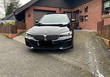 BMW 520 Touring G31 M Sport Mild Hybrid Navi Alu