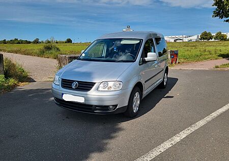 VW Caddy Volkswagen Life 1.6 Team HU/AU 08/27