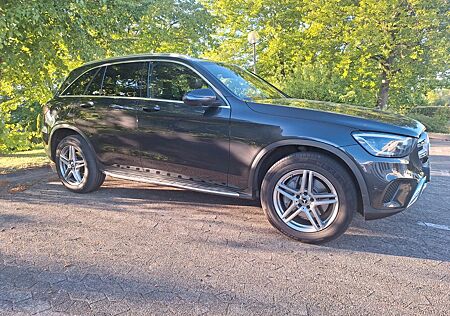 Mercedes-Benz GLC 300 d 4M Off-Road + junge Sterne Garantie