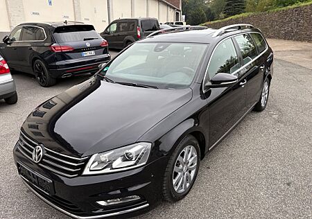 VW Passat Variant Volkswagen R-Line" DSG-LEDER XENON NAVI-PANO