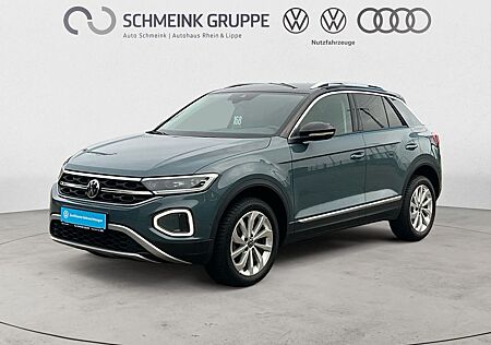 VW T-Roc Volkswagen 1.5 TSI DSG Style AHK Navi Allwetter ACC