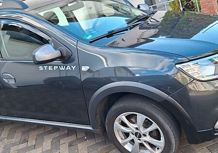 Dacia Sandero TCe 90 S/S Stepway Celebration Stepw...