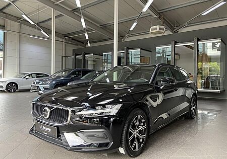 Volvo V60 B3 B DKG Essential LED ACC R.Cam AHK