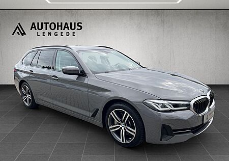 BMW 530e Touring xDrive *LEDER *LED *AHK *360°*18"LM