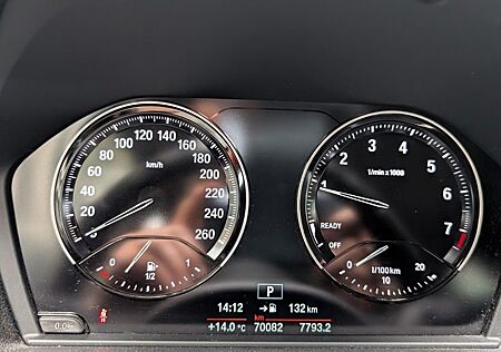 BMW 118 gebraucht kaufen BMW 118i Automatik Navi LED SHZ PDC 17 Zoll 5-Türer
