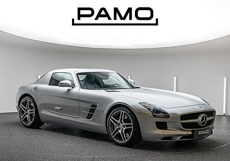 Mercedes-Benz SLS AMG | Coupe, Flügel