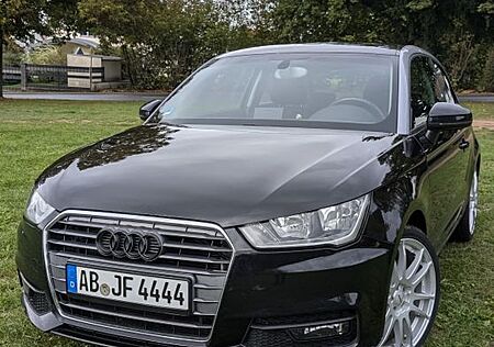 Audi A1 1.4 TFSI - Attraction - Scheckheft - inkl. WR