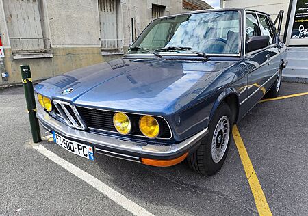 BMW 518 benzin E12 COLLECTOR