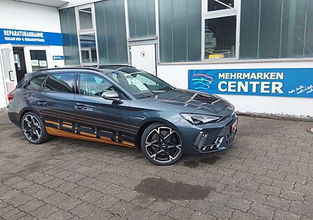 Cupra Leon Sportstourer 245 kW 4Drive VZ Pano, AHK,Nav