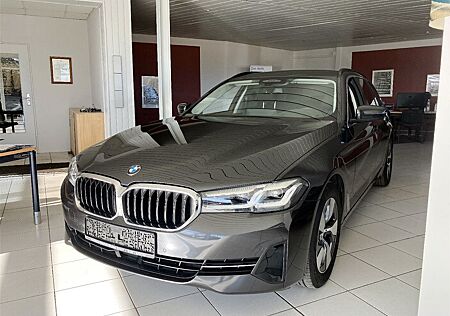 BMW 520d HuD/HiFi/Aktivtemp/Live PRO/Parkasst/AHK