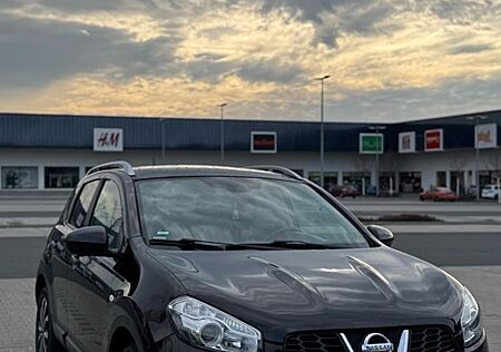 Nissan Qashqai 2.0 dCi DPF ALL-MODE 4x4 Acenta Auto...